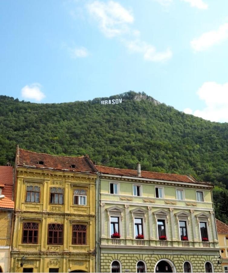 Camere In Regim Hotelier Braşov Exteriör bild