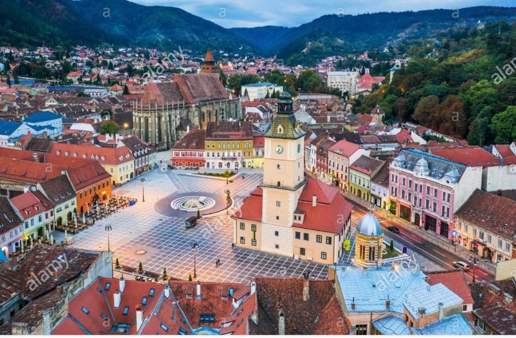 Camere In Regim Hotelier Braşov Exteriör bild